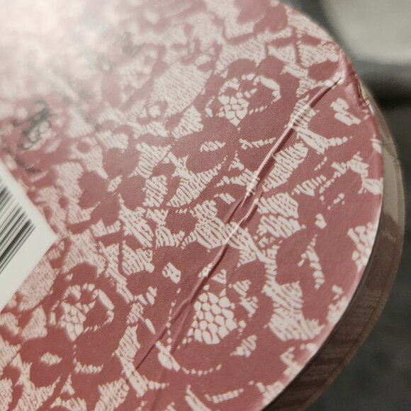 Small Heart-Shaped Memo Pad & Small Heart-Shaped Storage Tin - Picture 13 of 15